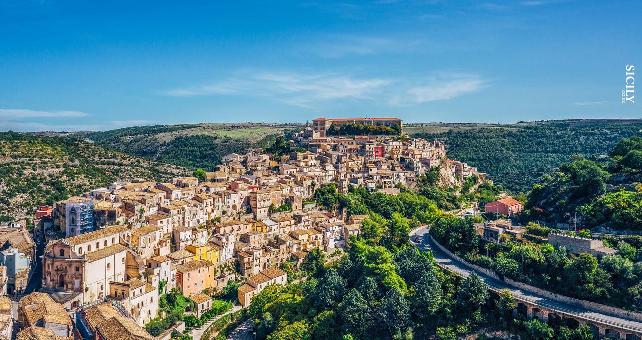 Bed and Breakfast Giumbabulla Luxury House Ragusa Esterno foto