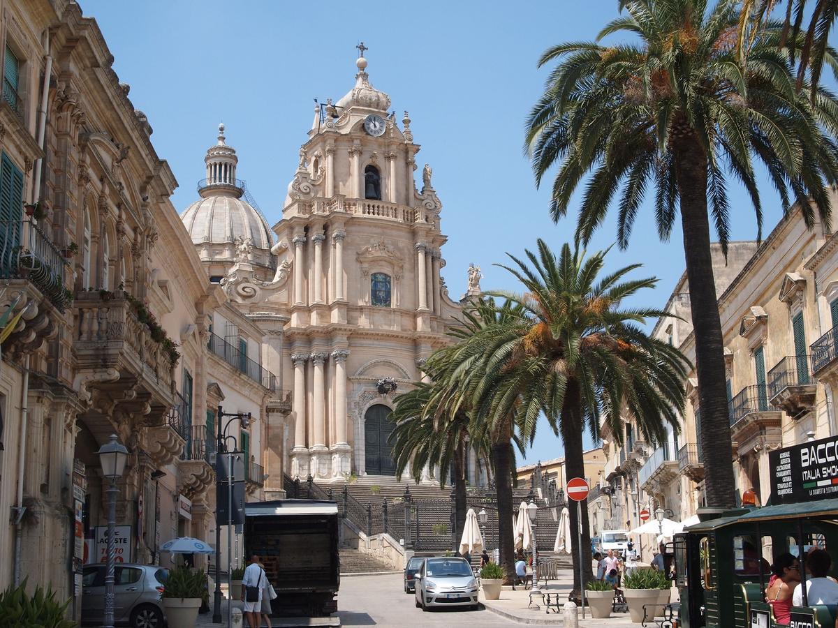 Bed and Breakfast Giumbabulla Luxury House Ragusa Esterno foto