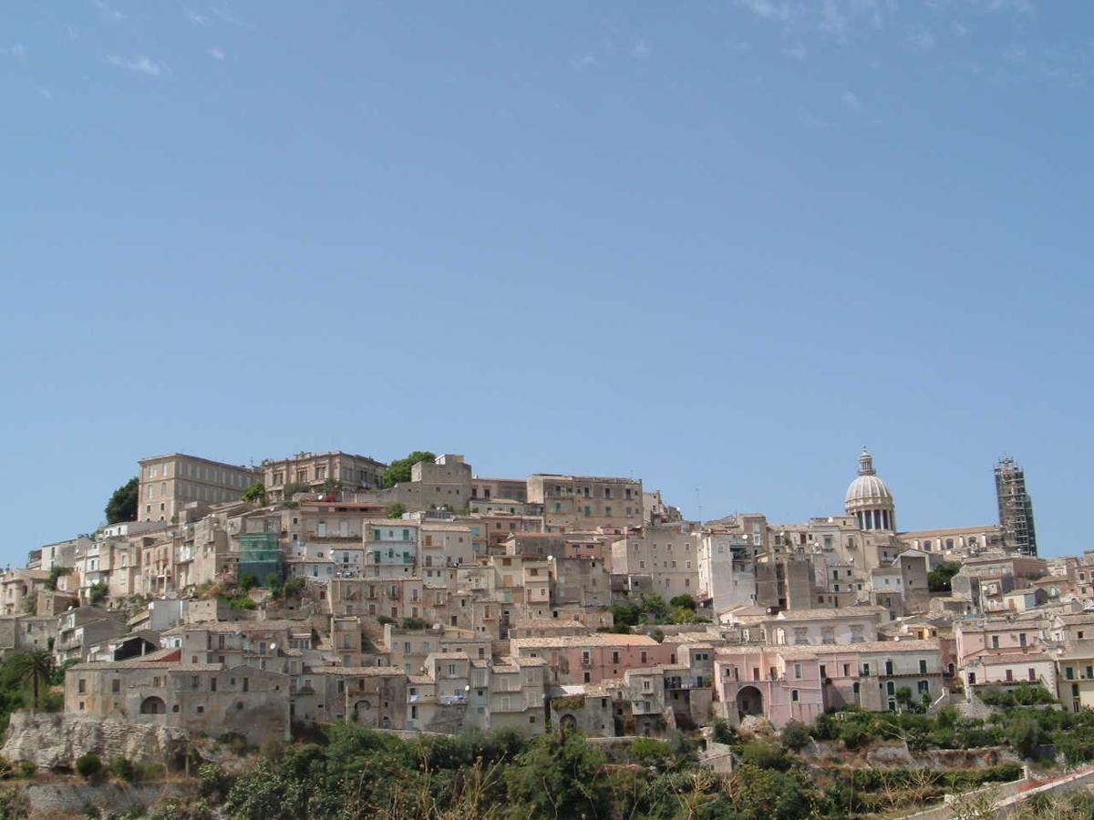 Bed and Breakfast Giumbabulla Luxury House Ragusa Esterno foto