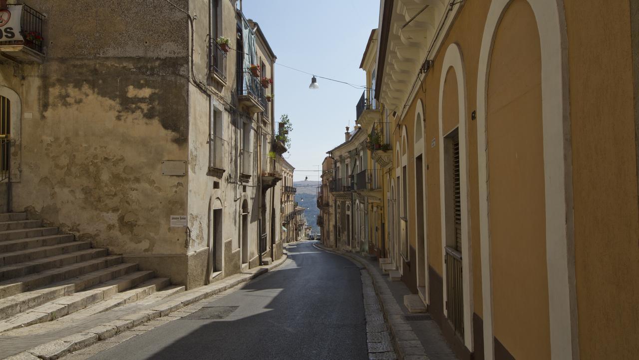 Bed and Breakfast Giumbabulla Luxury House Ragusa Esterno foto